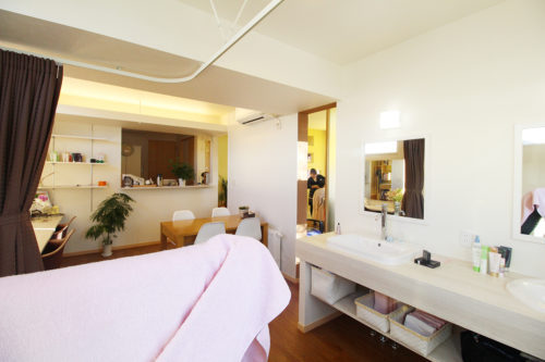 フェイシャルサロン