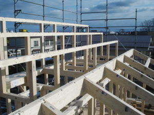 片流れ屋根　躯体