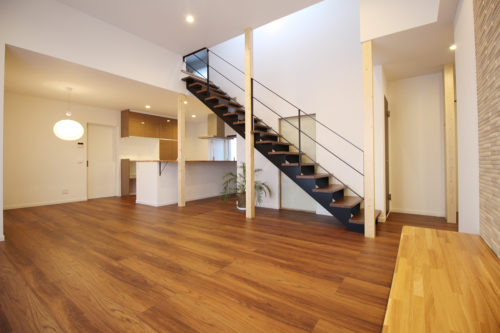 ティーメイス　内観